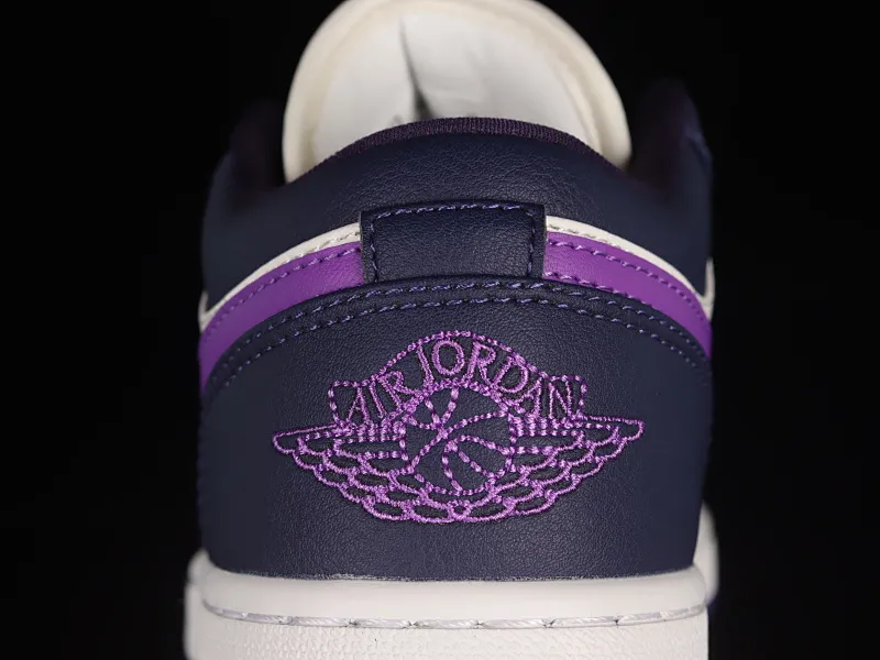 All categories Air Jordan Jordan series basketball shoes Air Jordan 1 Low Z version Air Jordan 1 Low AJ1 Joe 1 white and purple cultural low-top casual sneakers DC0774-502